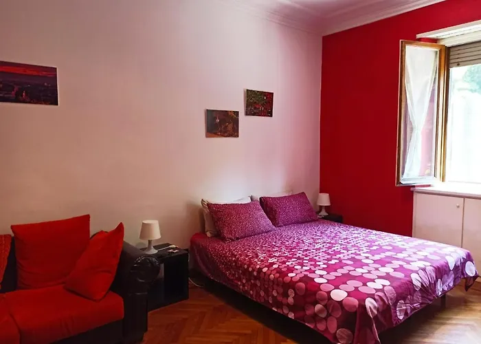 La Casa Di Born In Turin